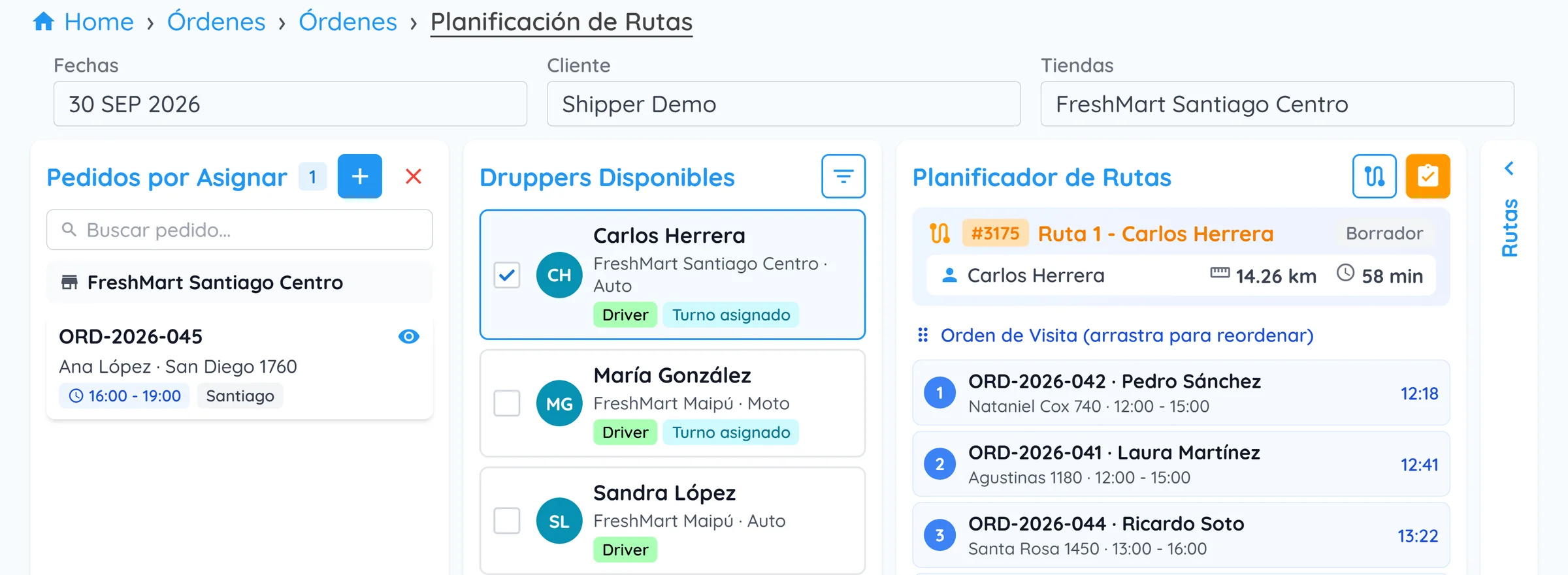Planificación de Rutas: pedidos por asignar, druppers disponibles con turno asignado y el planificador con una ruta de cuatro paradas en orden de visita, con su distancia y su tiempo estimado.